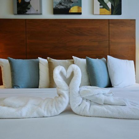 City Suites & Beach Hotel 빌렘스타트 외부 사진