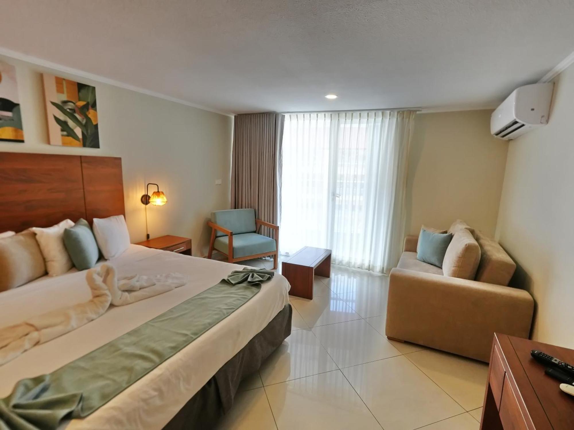 City Suites & Beach Hotel 빌렘스타트 외부 사진